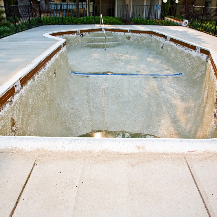 Pool services in Strongsville, OH Pool services in Strongsville, OH