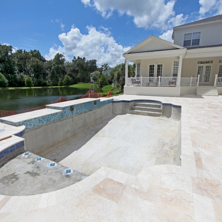 Pool services in Strongsville, OH